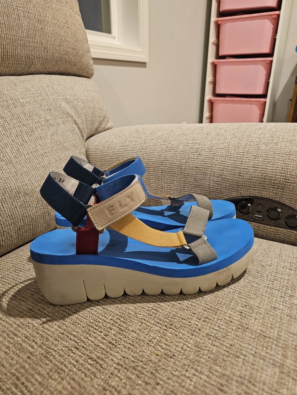 Fly London Yefa Wedge Sandals - Picture 4 of 7